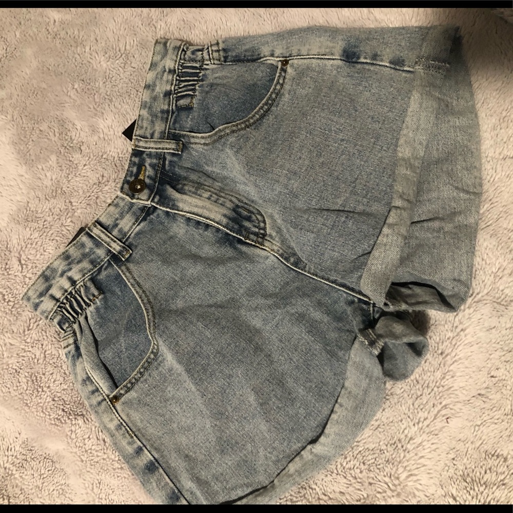 Vintage style fashion nova shorts